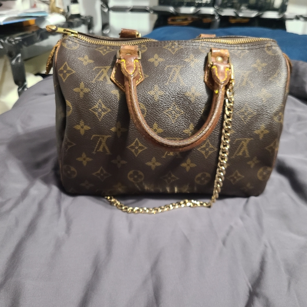 Vintage Speedy 25